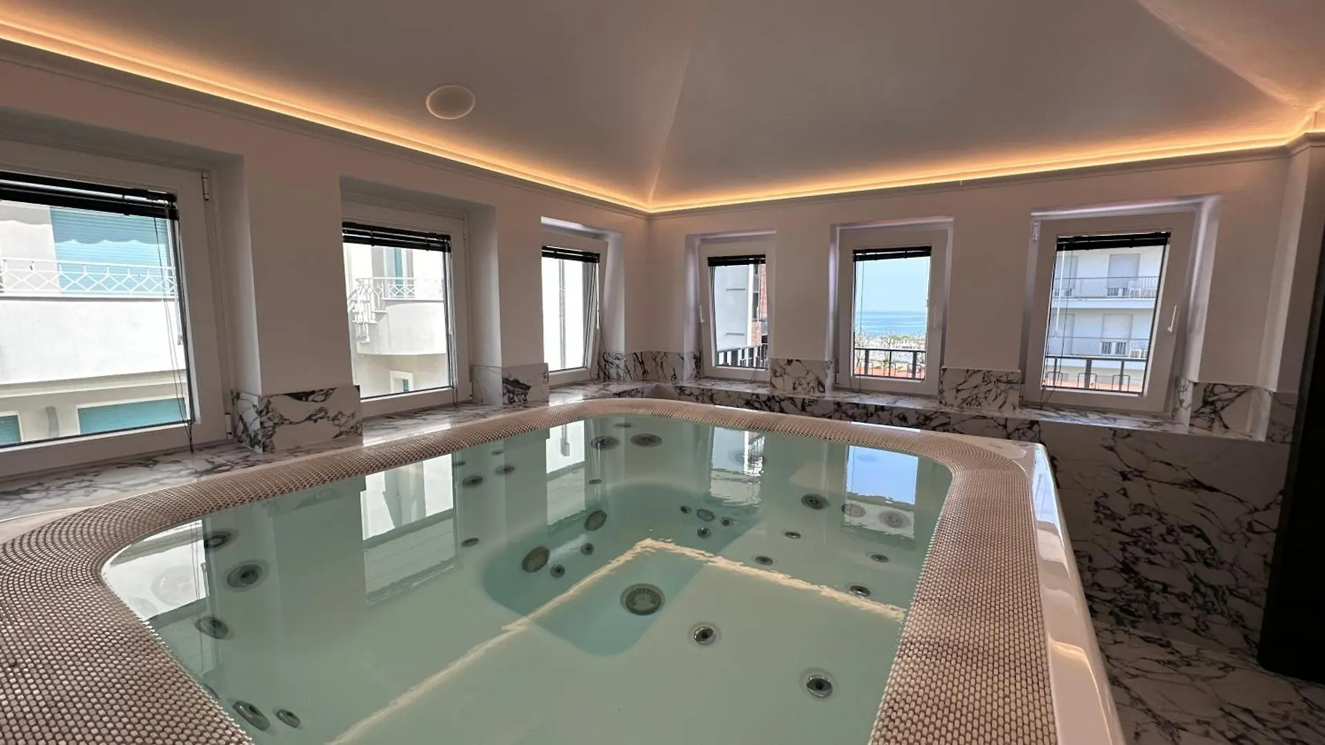 Отель Casa Riva Риччоне Италия